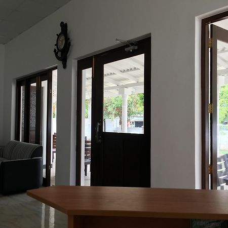 阿努拉德普勒 Lavonka Tourist Rest酒店 外观 照片